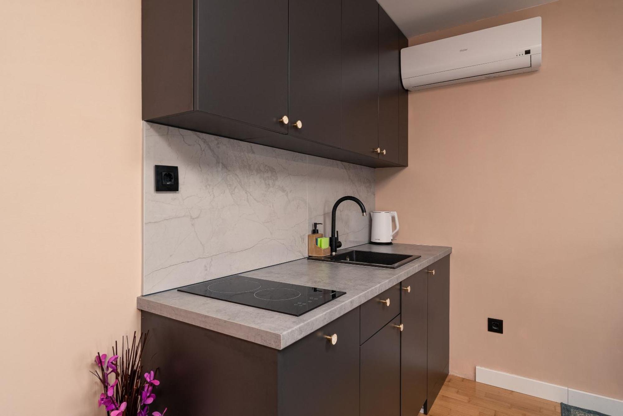 Sapphire Studio Apartment With Free Private Parking Dubrownik Zewnętrze zdjęcie