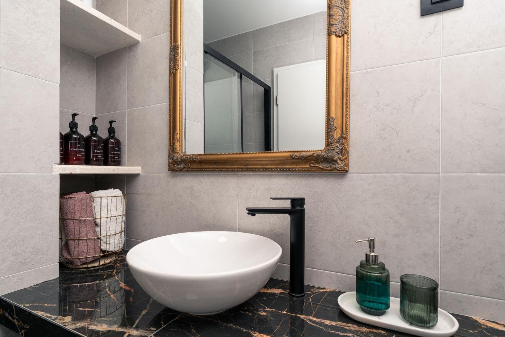 Sapphire Studio Apartment With Free Private Parking Dubrownik Zewnętrze zdjęcie